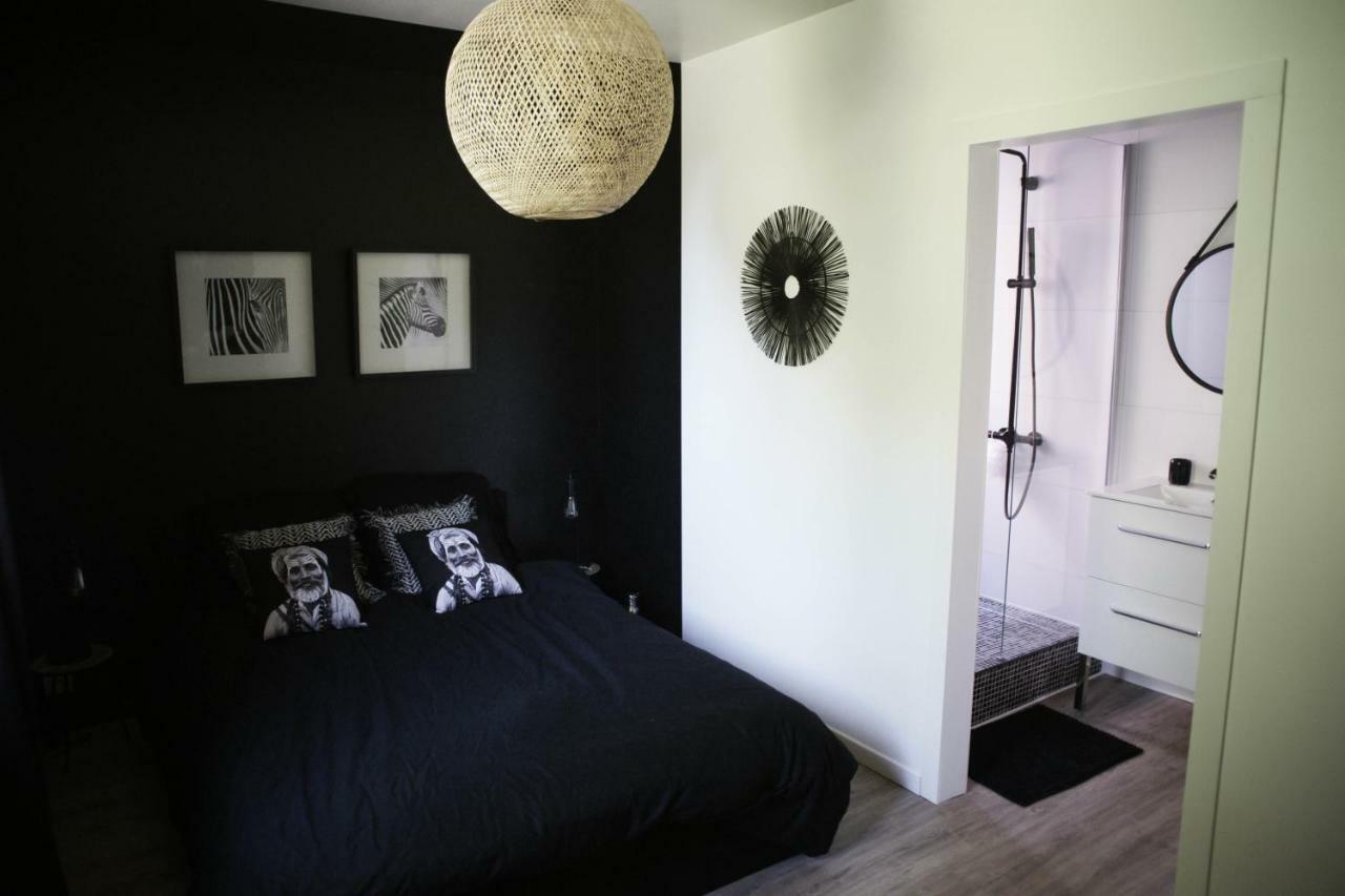 La Maison D A Cote Lacropte Exteriér fotografie